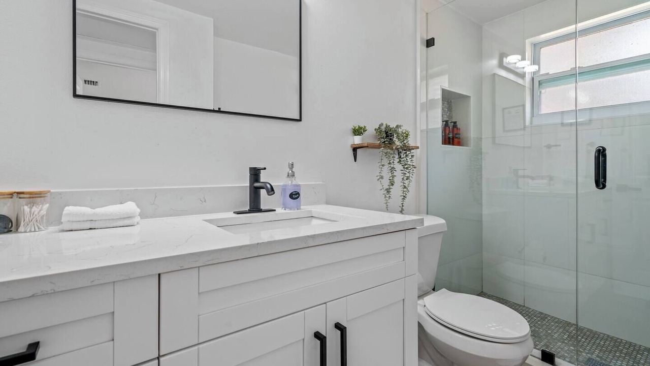 Photo of Bathroom in Plant City