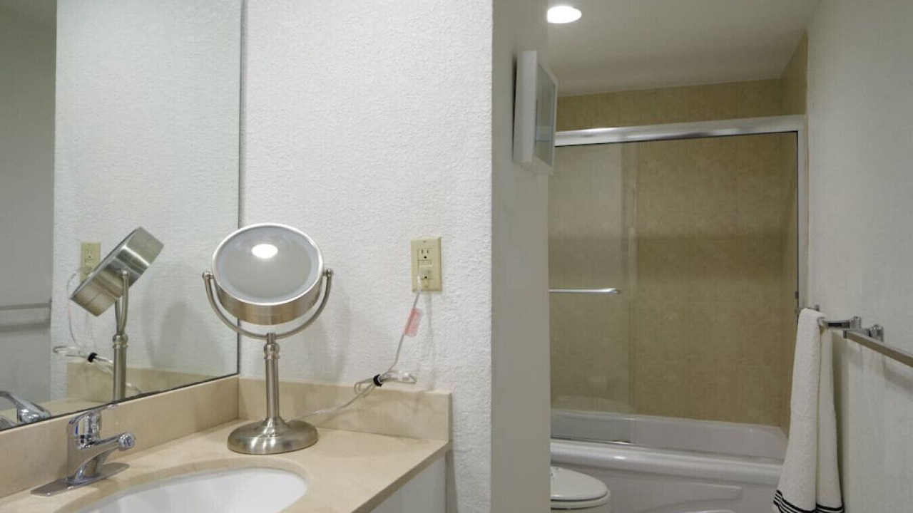 Photo of Bathroom in Seybold