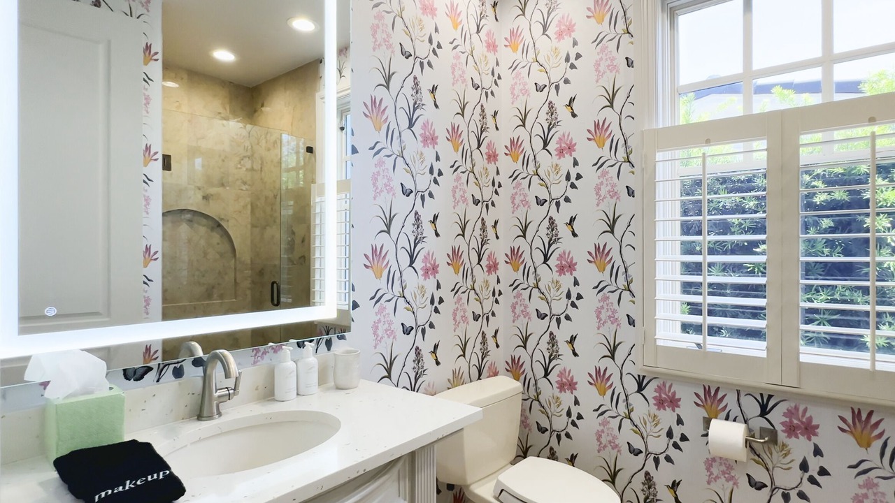 Photo of Bathroom in Harbordale