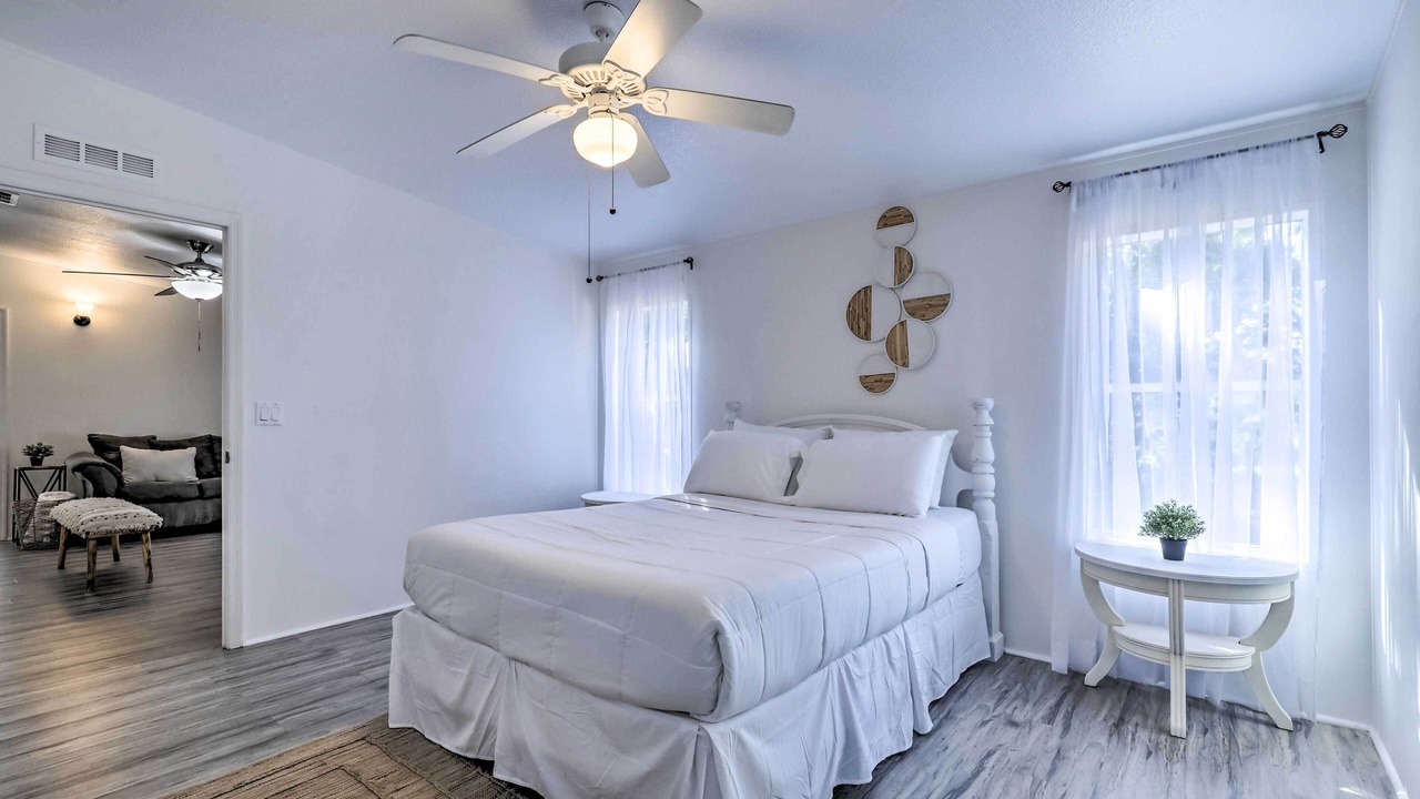 Photo of Bedroom in Valrico