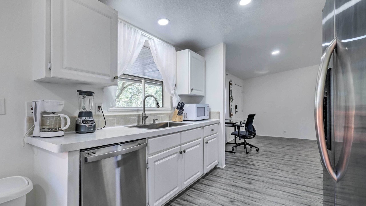 Photo of Kitchen in Valrico