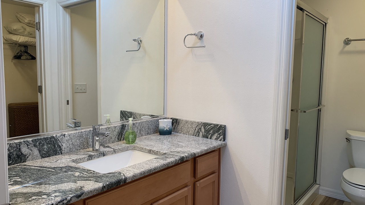Photo of Bathroom in Duval