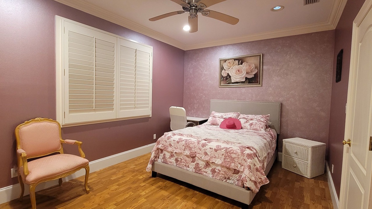 Photo of Bedroom in Freeport