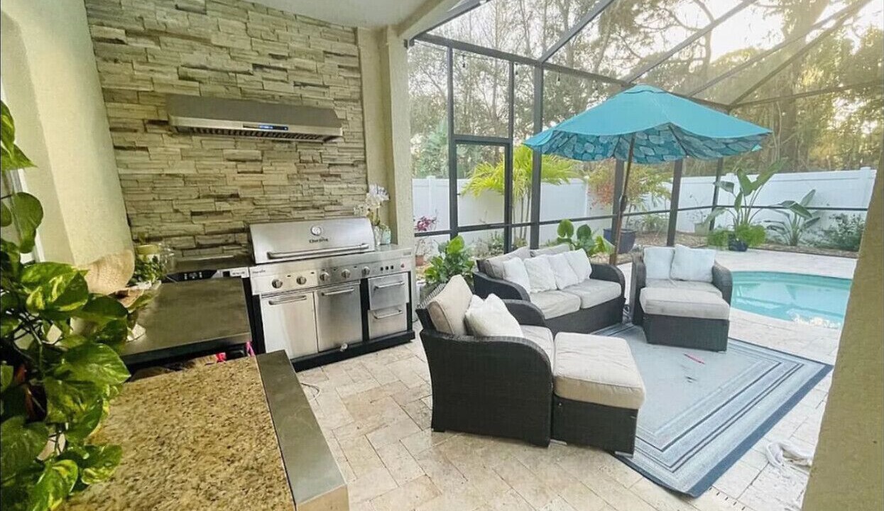Photo of Patio Balcony in Regal Oaks