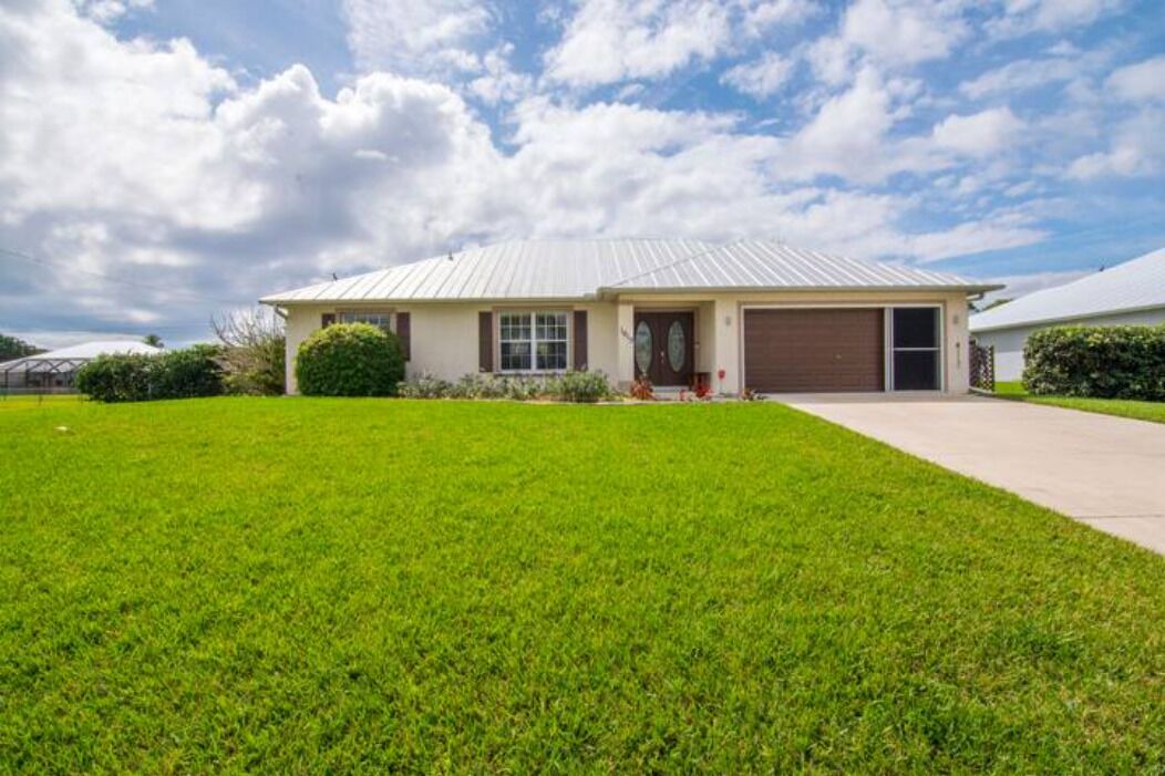 Photo of Outdoor in Florida Ridge