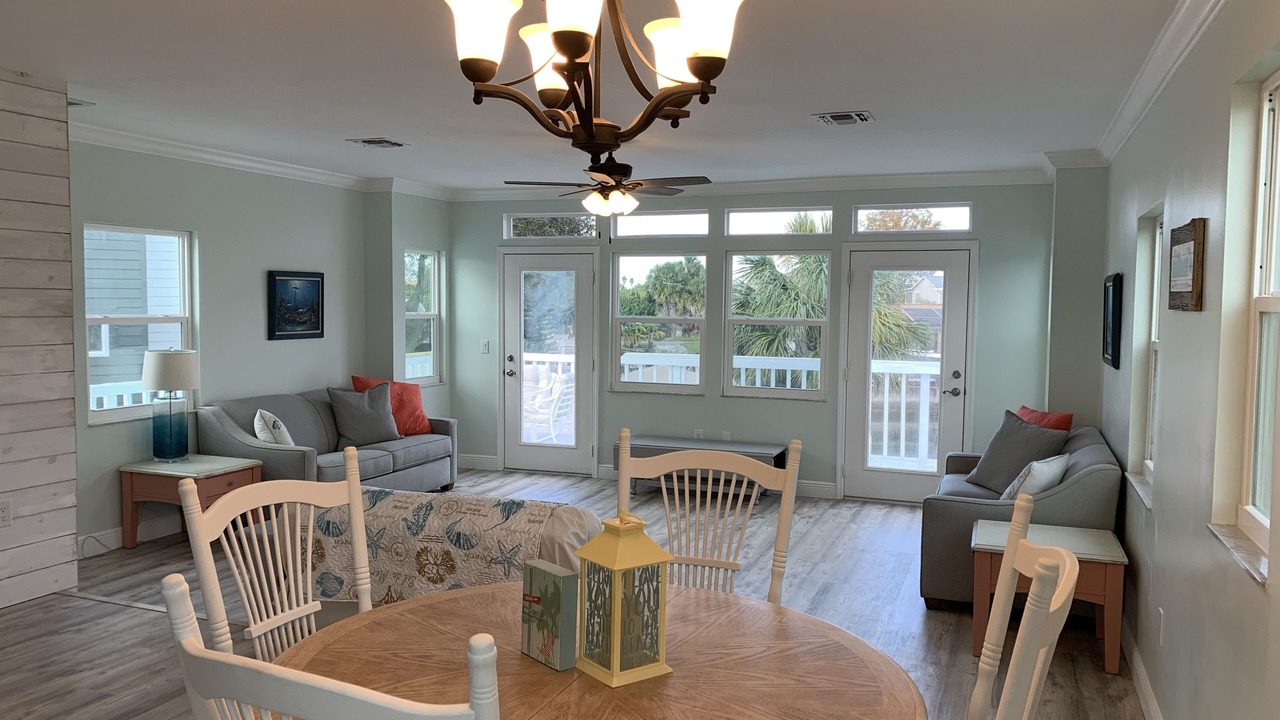 Photo of Livingroom in Spring Hill