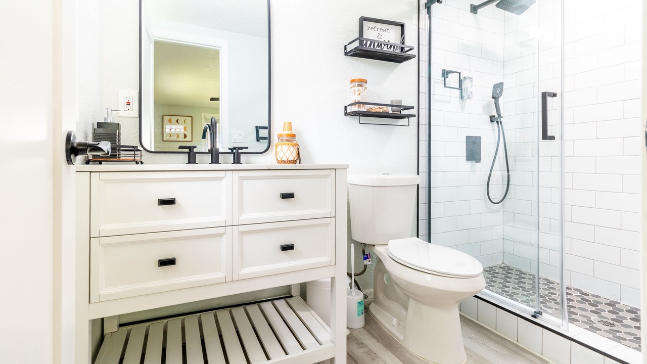 Photo of Bathroom in Plant City