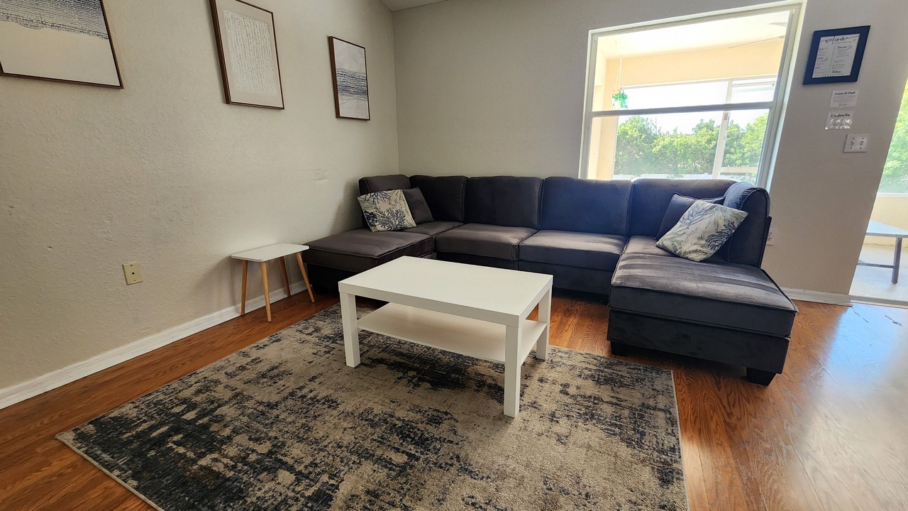 Photo of Livingroom in Lakeland
