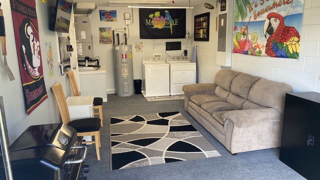 Photo of Livingroom in Haines City