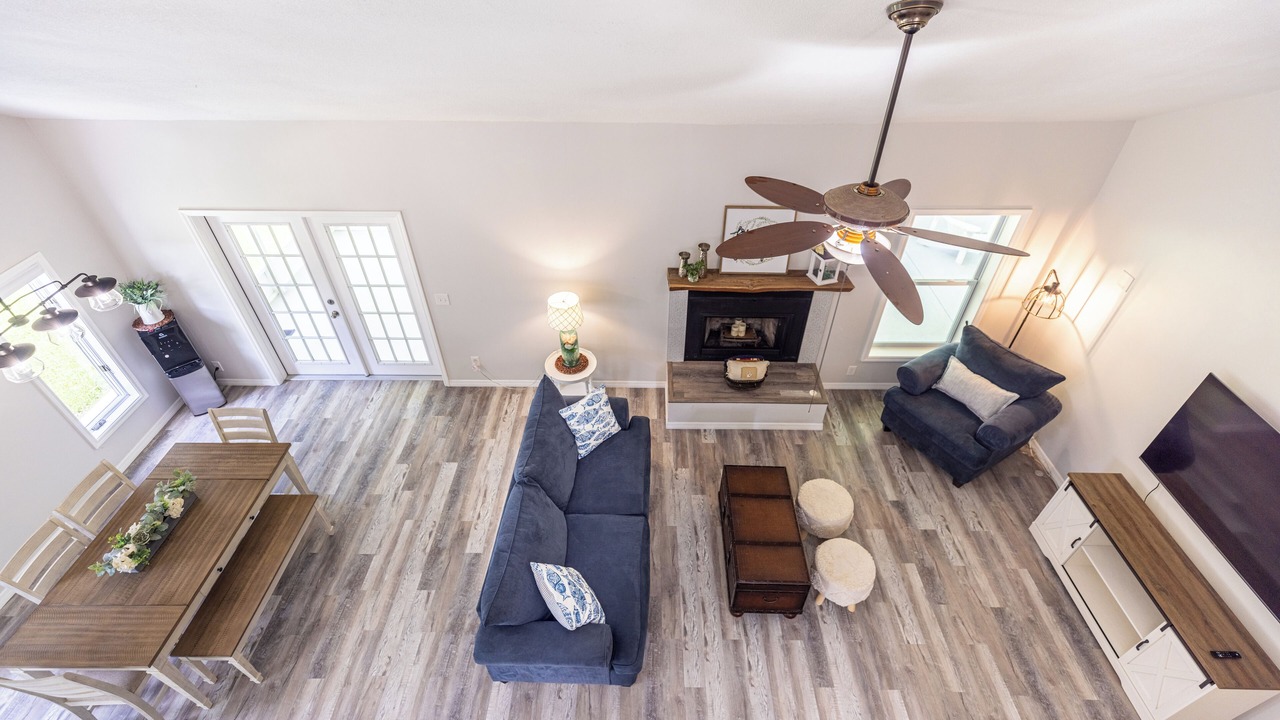 Photo of Livingroom in Jupiter Farms