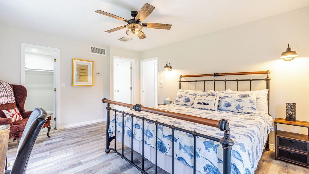 Photo of Bedroom in Jupiter Farms