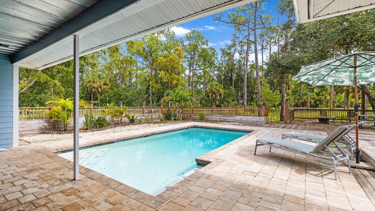Photo of Outdoor in Estero
