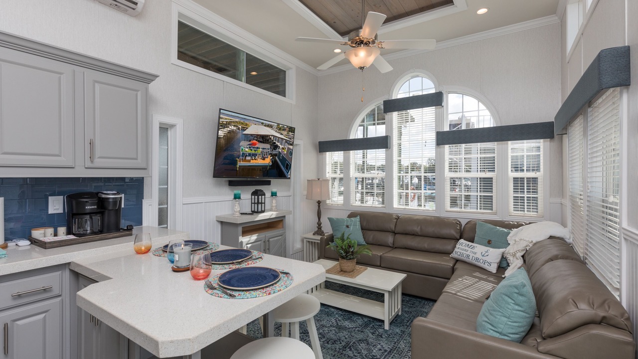 Photo of Livingroom in Fleming Island
