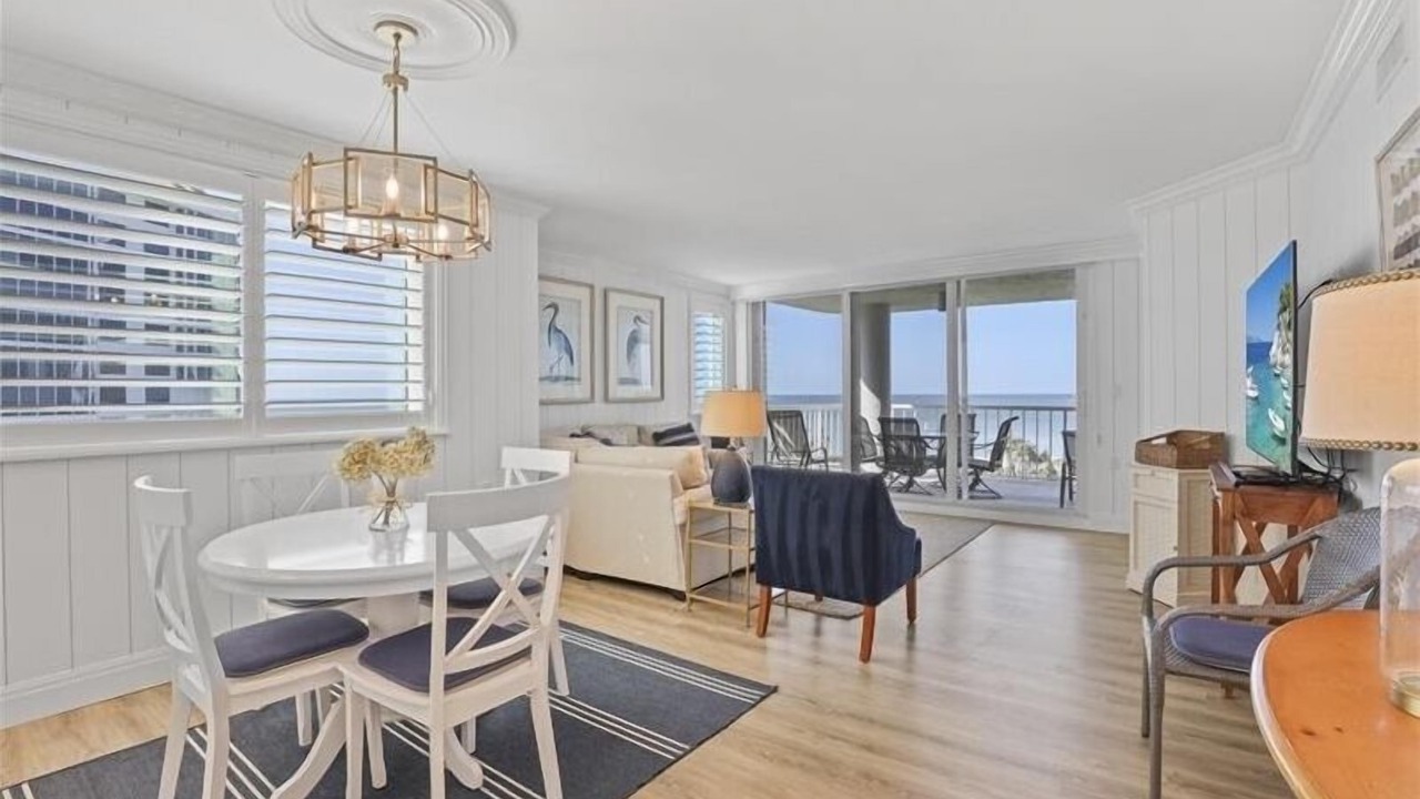 Photo of Bedroom in Park Shore