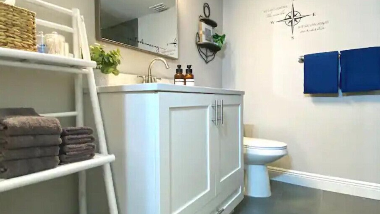 Photo of Bathroom in Ocean Side Village