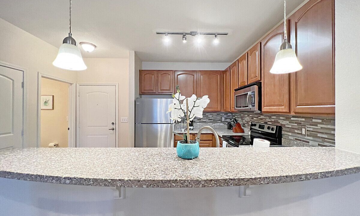 Photo of Kitchen in Carver City - Lincoln Gardens
