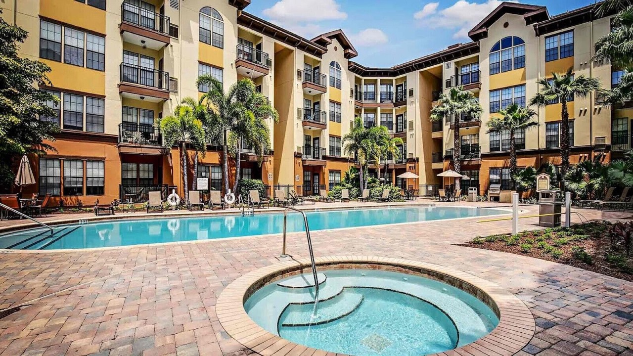 Photo of Outdoor in Carver City - Lincoln Gardens