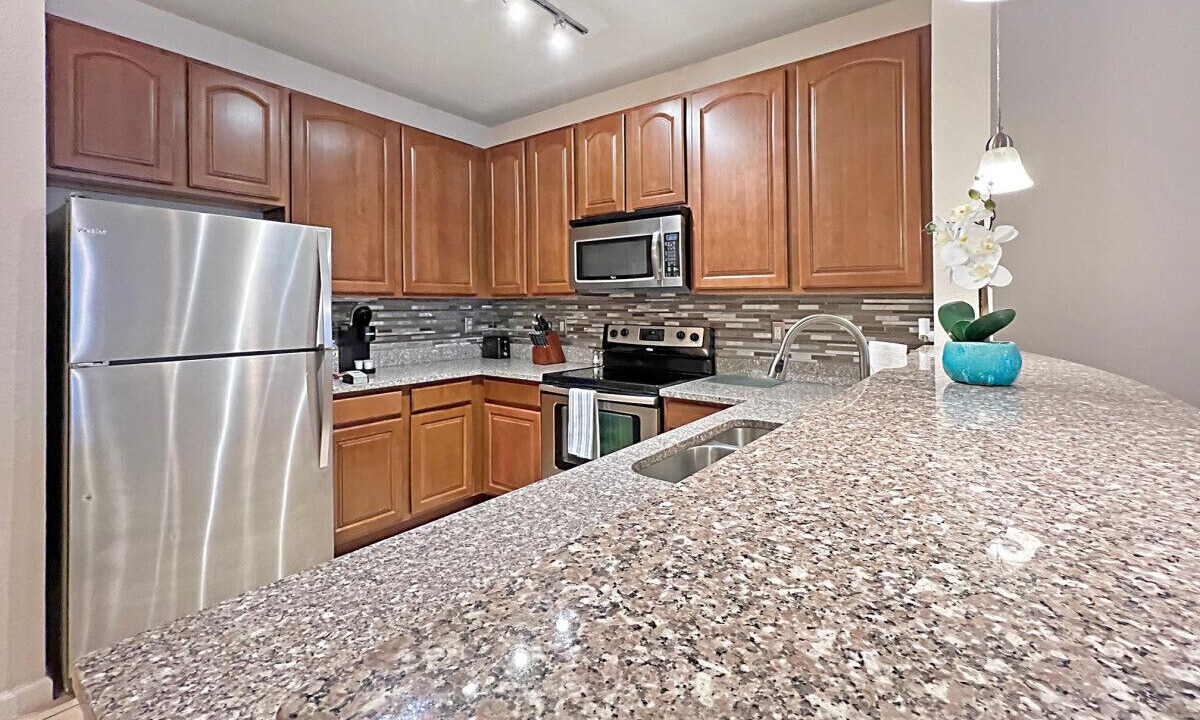 Photo of Kitchen in Carver City - Lincoln Gardens