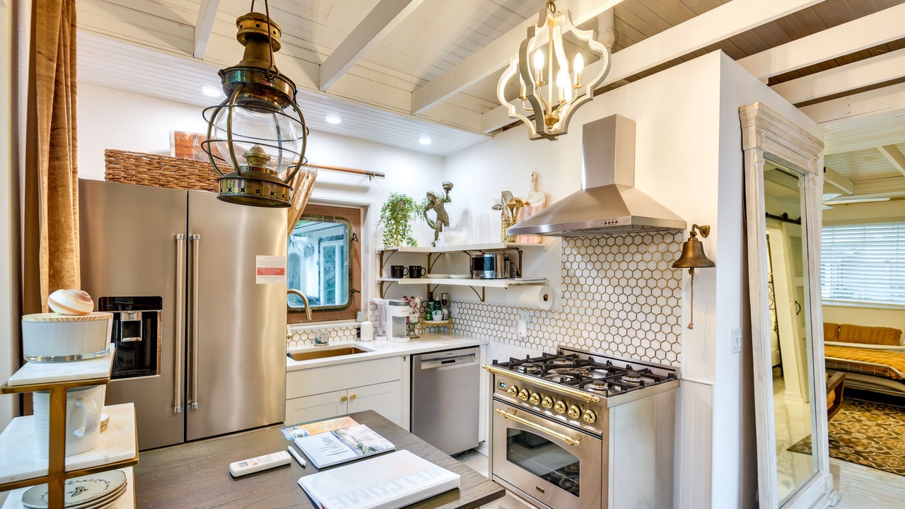 Photo of Kitchen in New Smyrna Beach