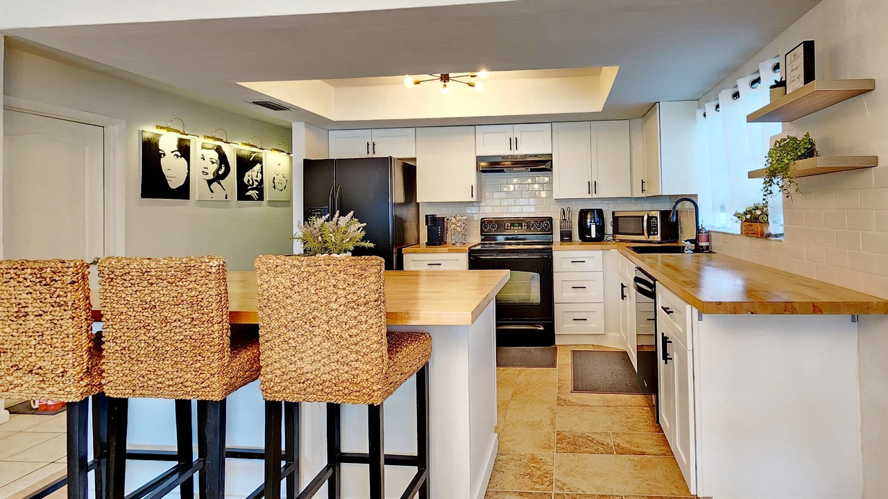 Photo of Kitchen in Lochmoor Waterway Estates