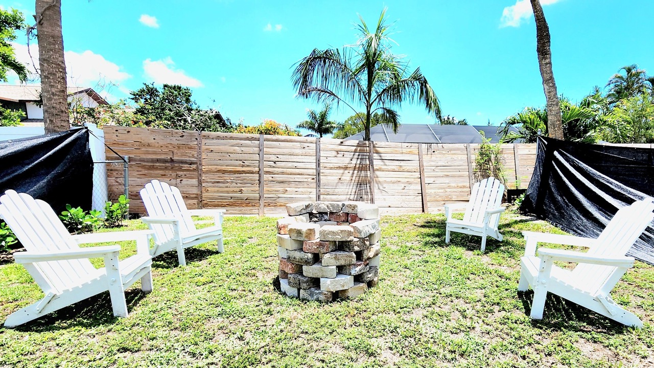 Photo of Outdoor in Lochmoor Waterway Estates