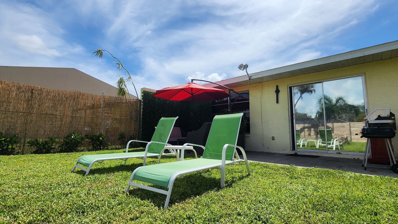 Photo of Patio Balcony in Lochmoor Waterway Estates
