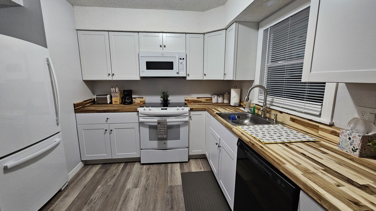 Photo of Kitchen in Crystal River