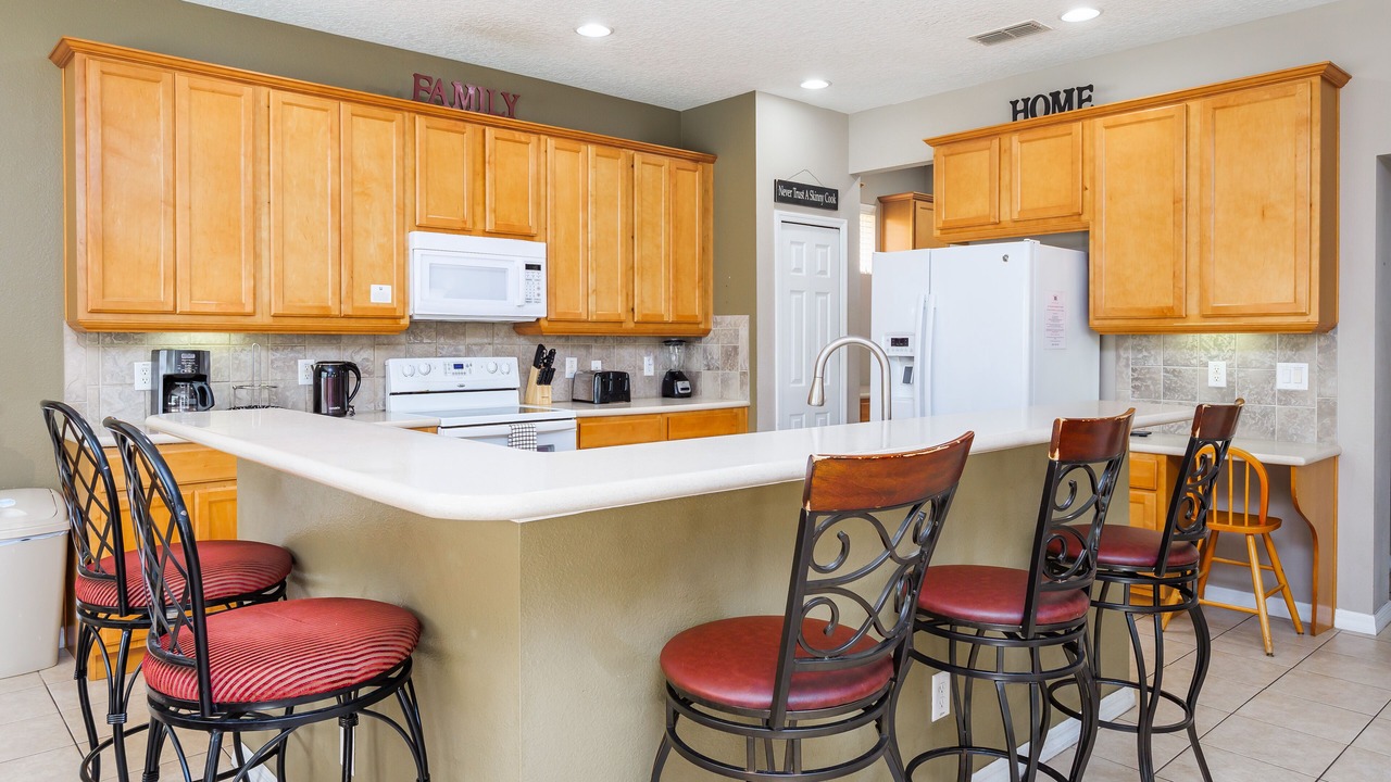 Photo of Kitchen in Watersong