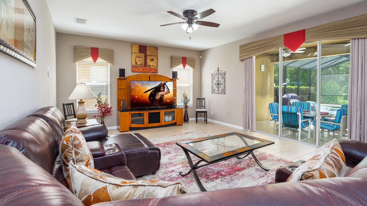 Photo of Livingroom in Watersong