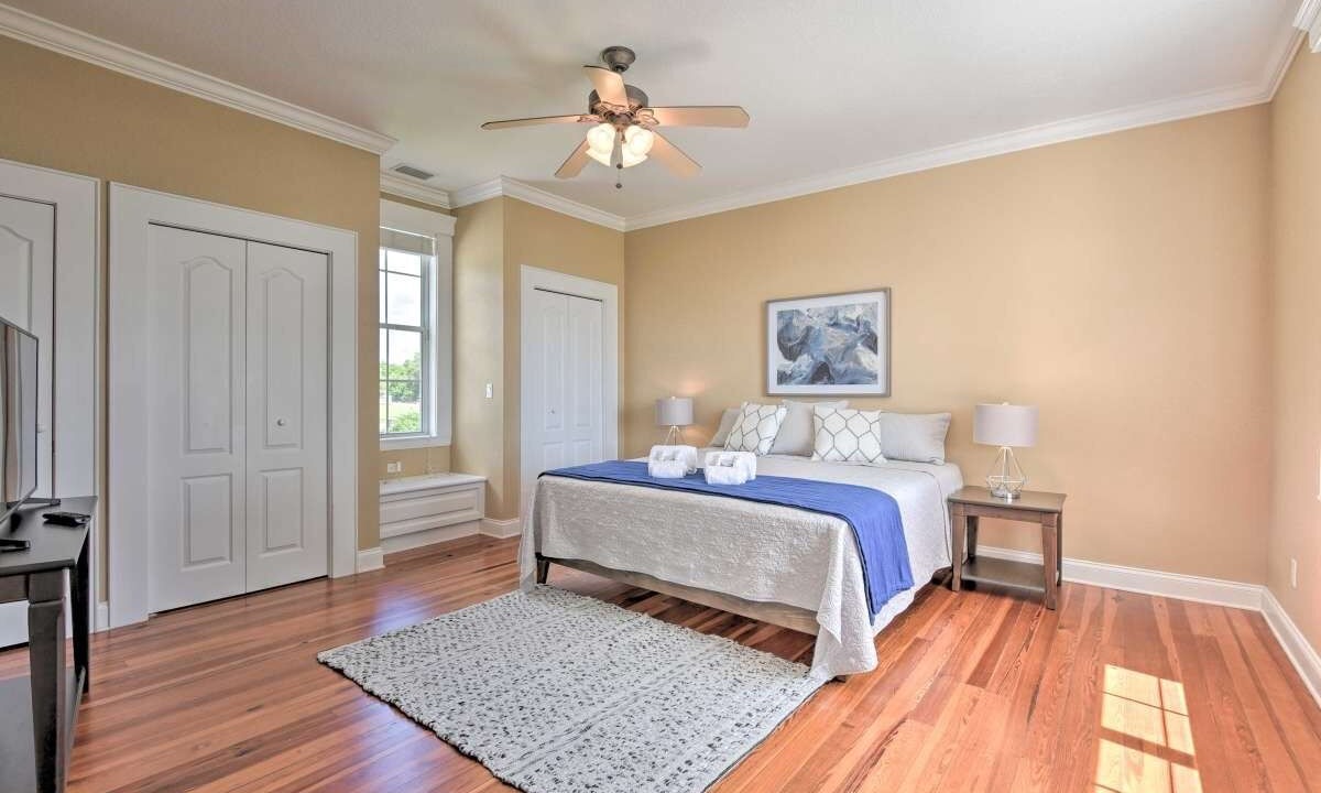 Photo of Bedroom in Candler