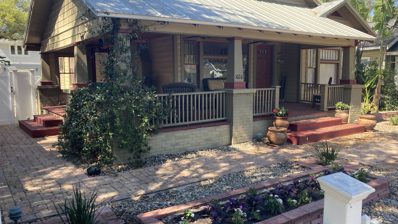 Photo of Patio Balcony in Historic Uptown