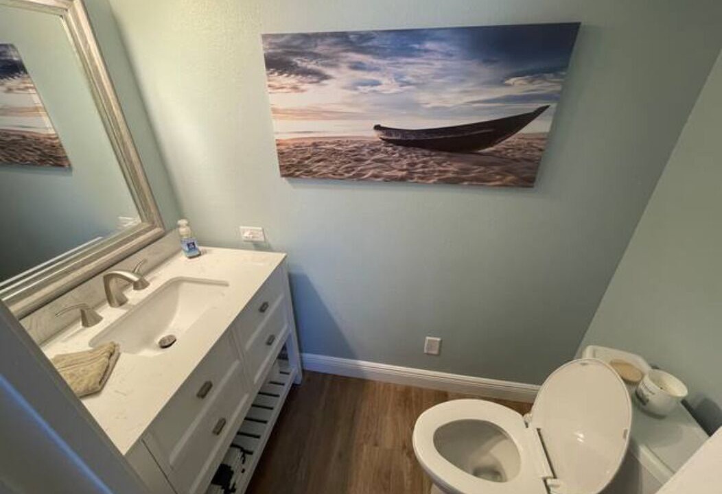 Photo of Bathroom in Island Estate