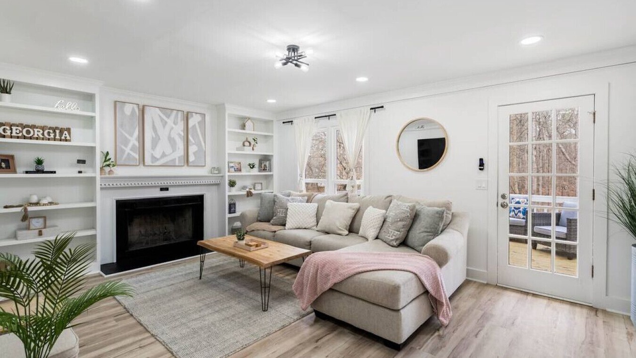Photo of Livingroom in Decatur