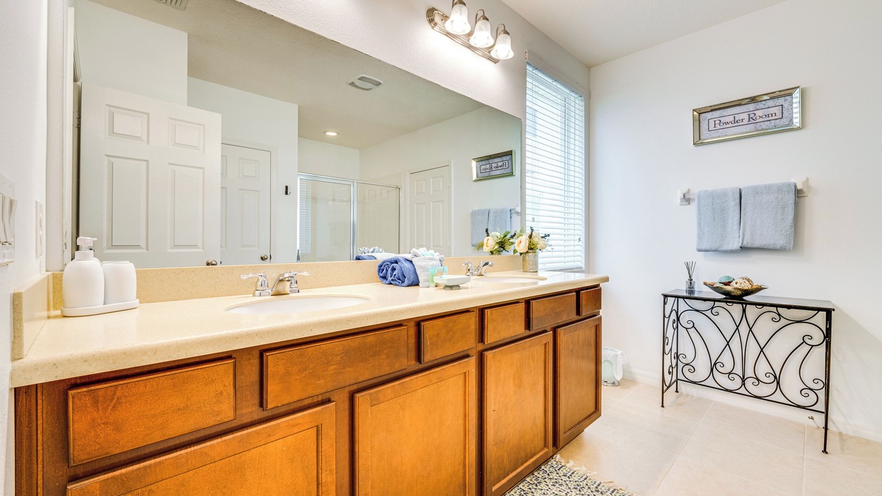 Photo of Bathroom in West Haven