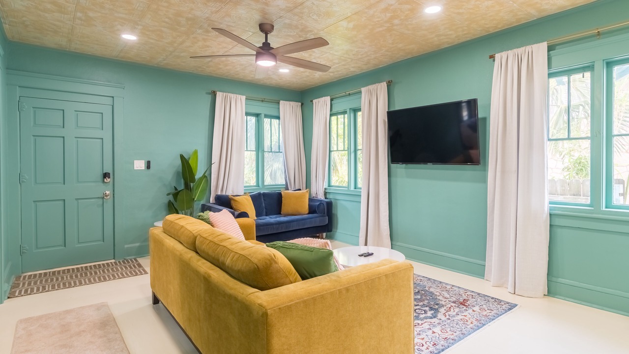 Photo of Bedroom in Seabreeze Historic District