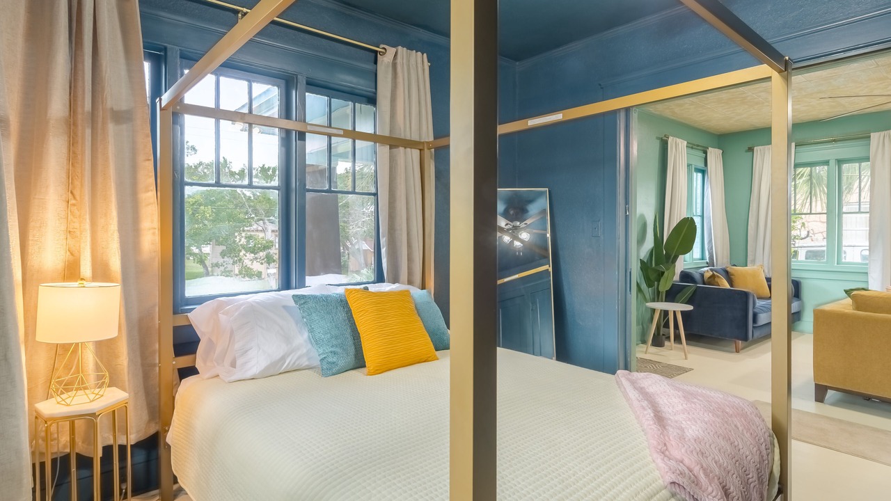 Photo of Bedroom in Seabreeze Historic District