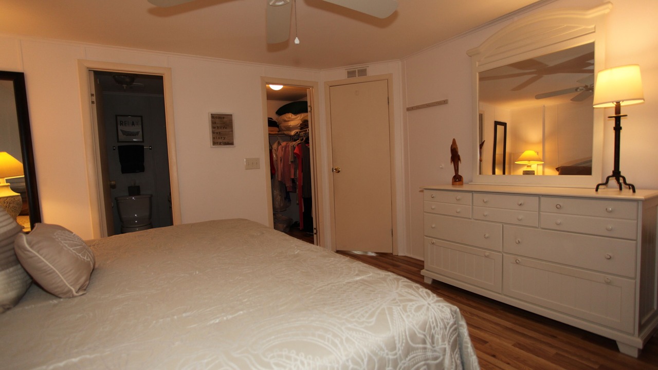 Photo of Bedroom in Silver Lake