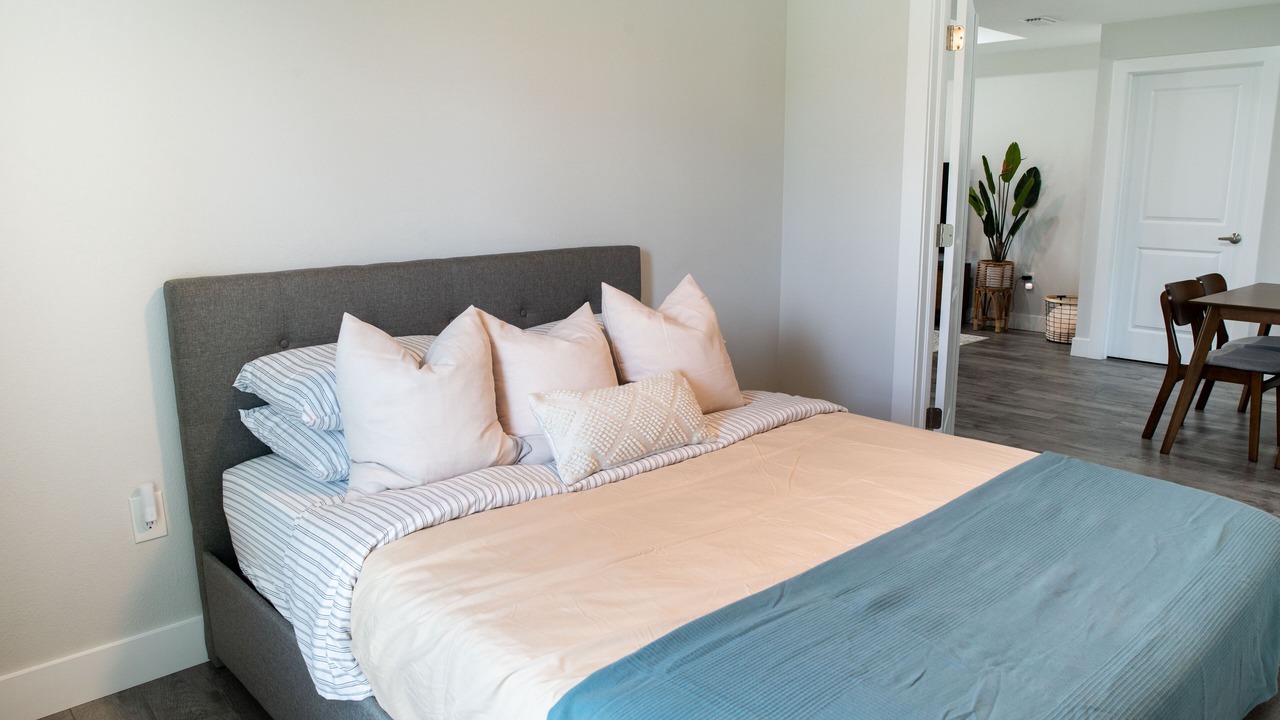 Photo of Bedroom in Warm Mineral Springs