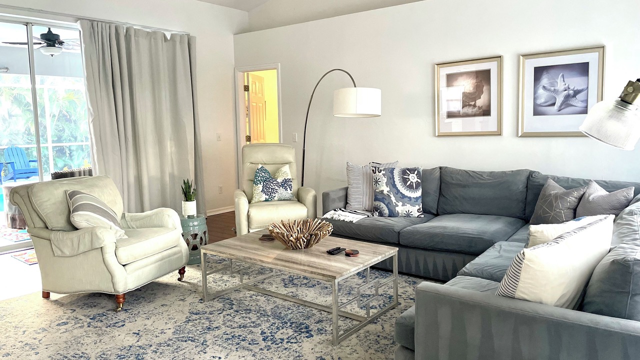 Photo of Livingroom in San Carlos Park