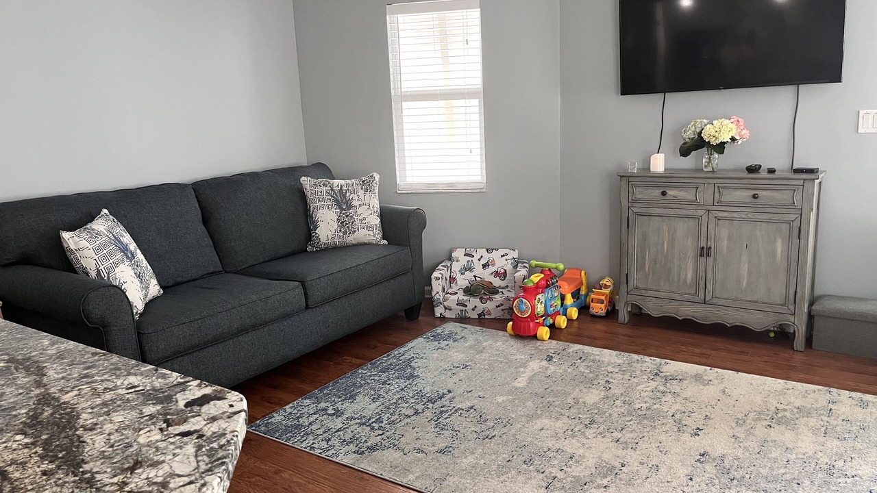 Photo of Livingroom in Nettles Island