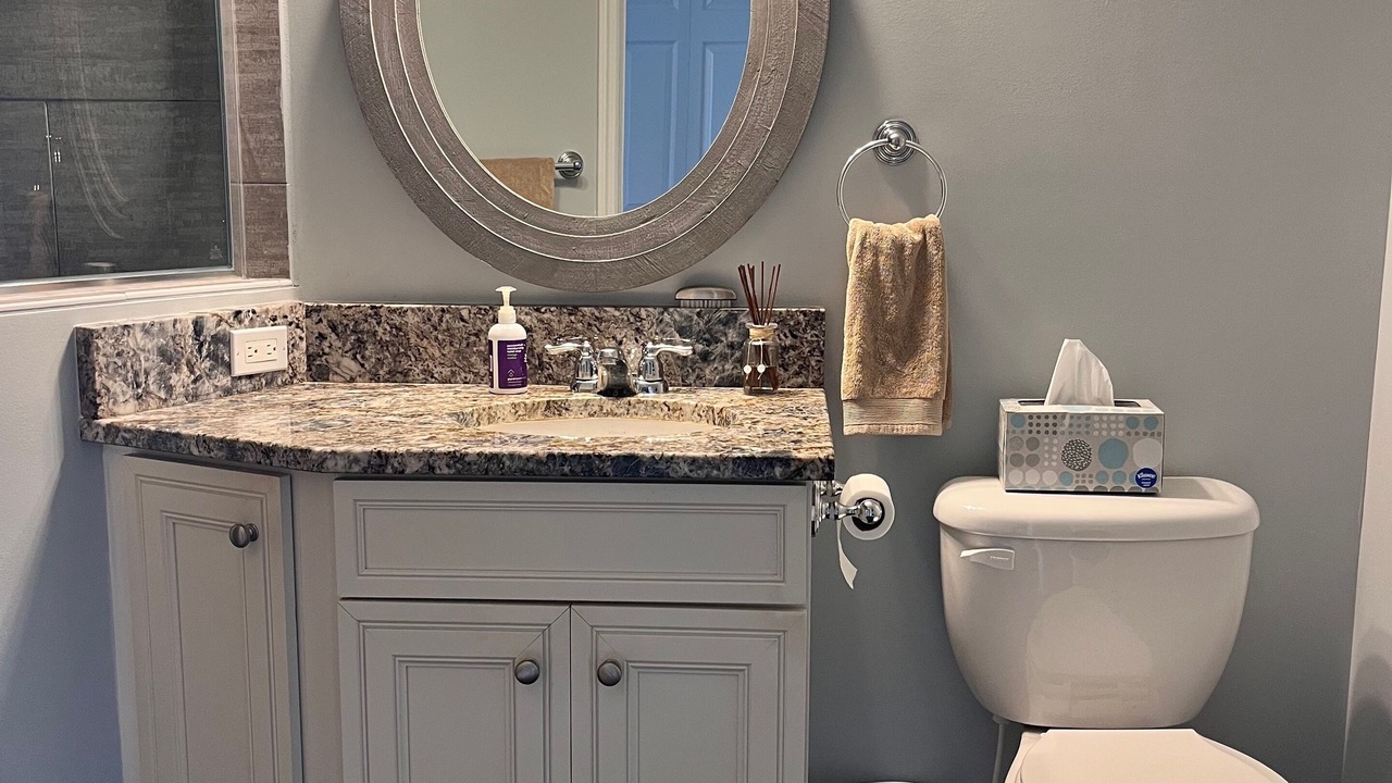 Photo of Bathroom in Nettles Island
