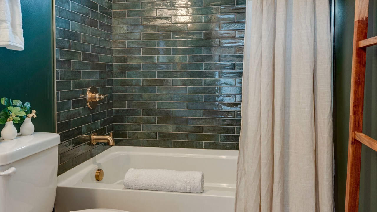Photo of Bathroom in Tracy City