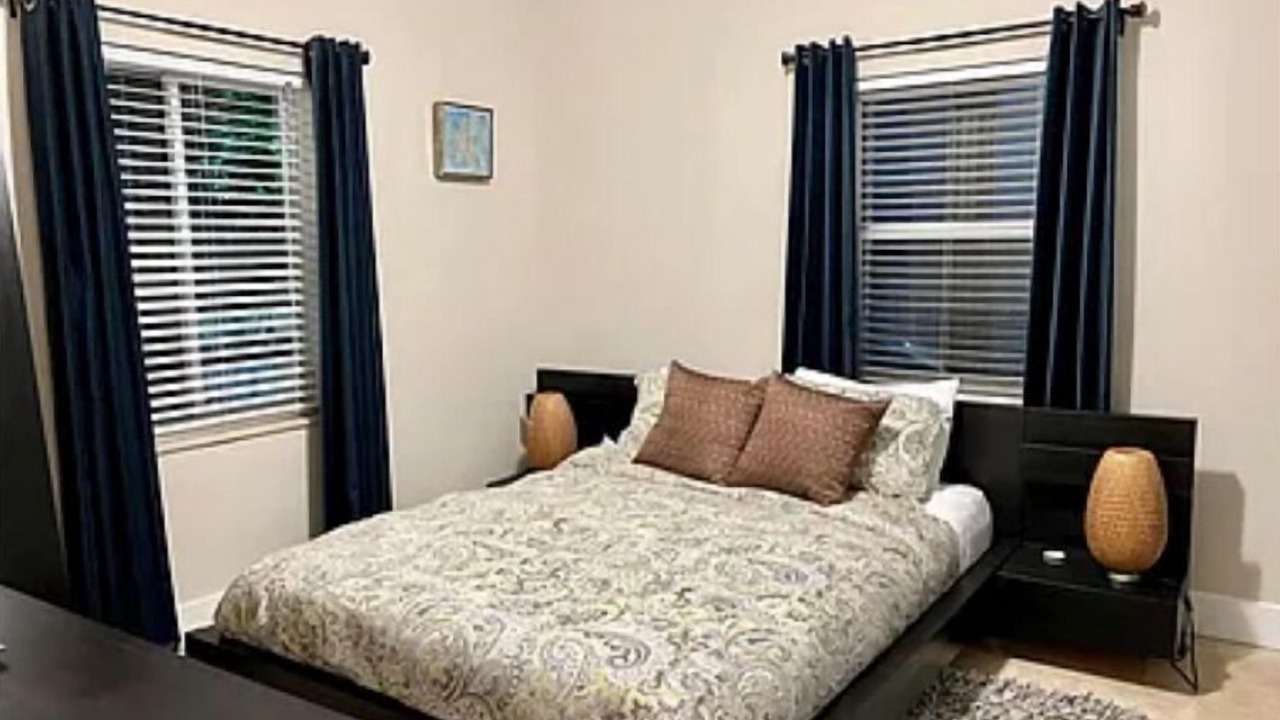 Photo of Bedroom in Northeast Miami