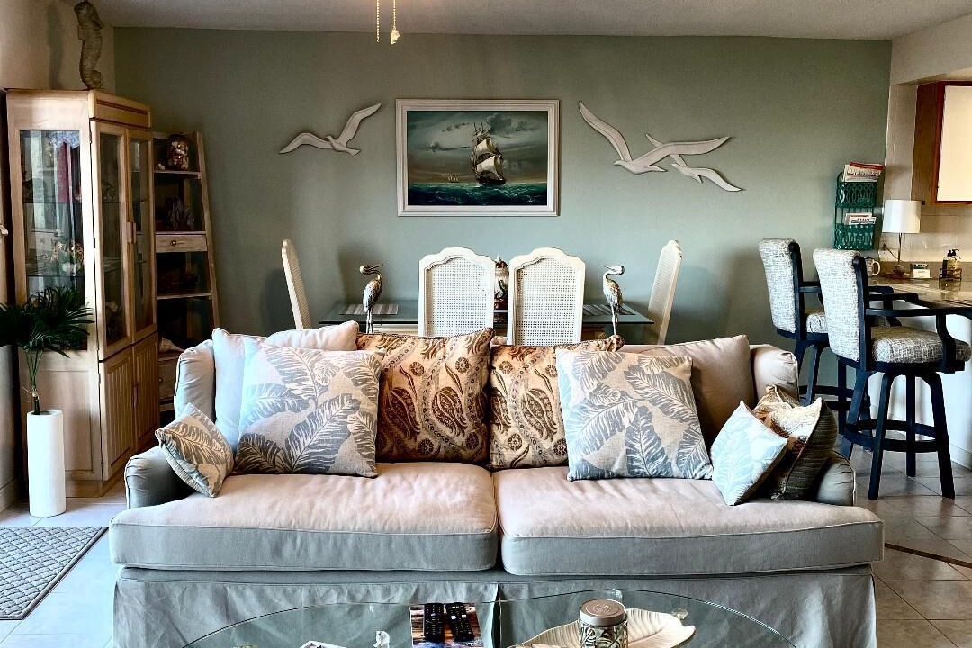 Photo of Livingroom in Ormond-by-the-Sea