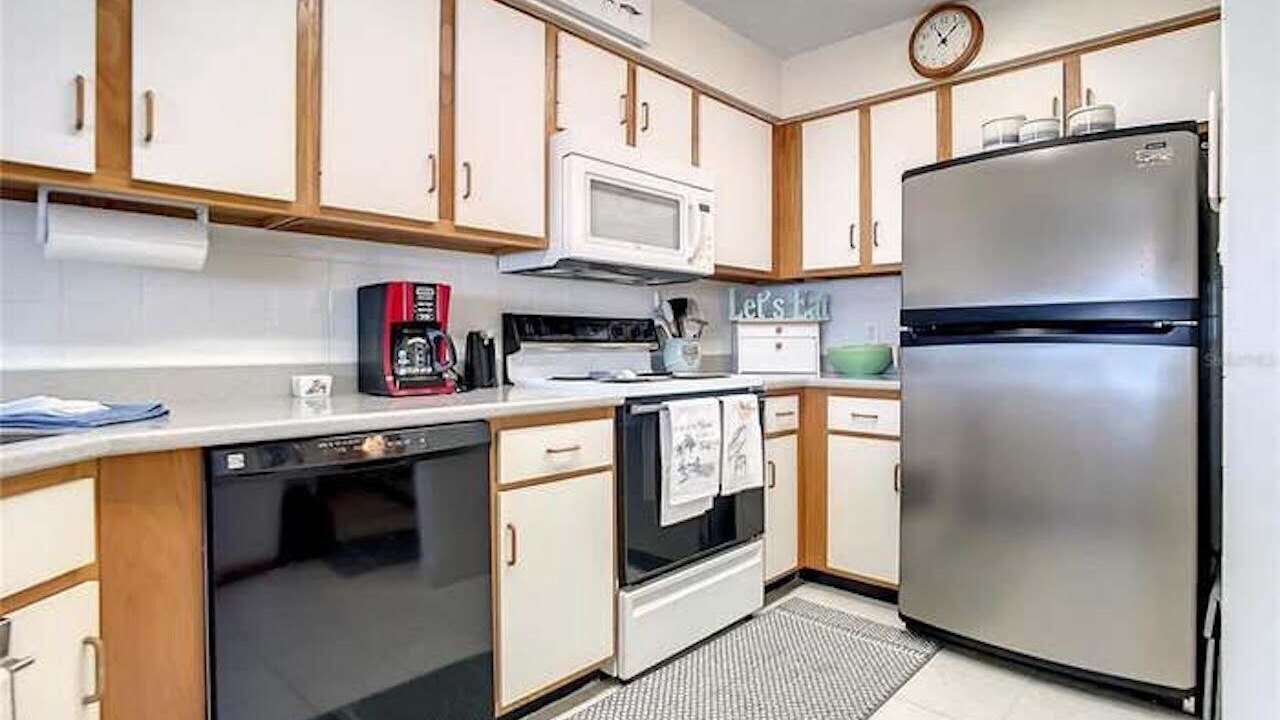 Photo of Kitchen in Ormond-by-the-Sea