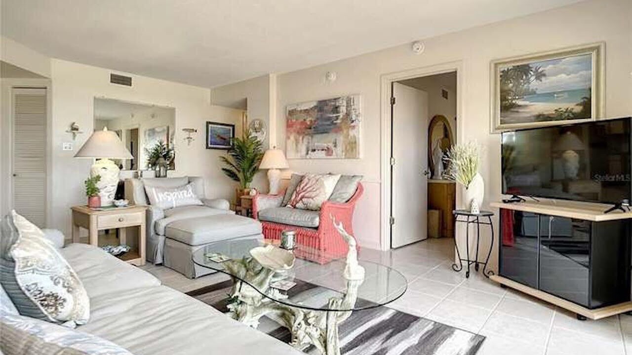 Photo of Livingroom in Ormond-by-the-Sea