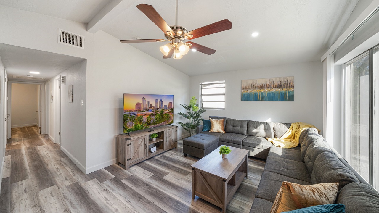 Photo of Livingroom in Orient Park