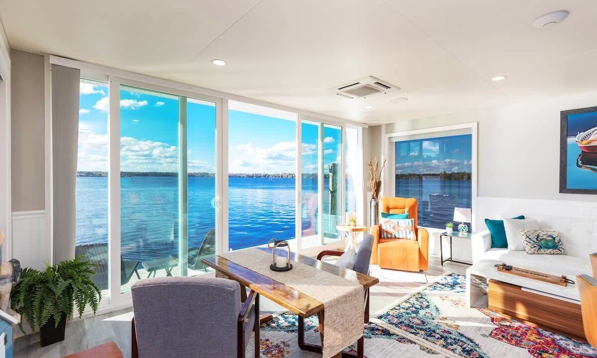 Photo of Livingroom in Fleming Island
