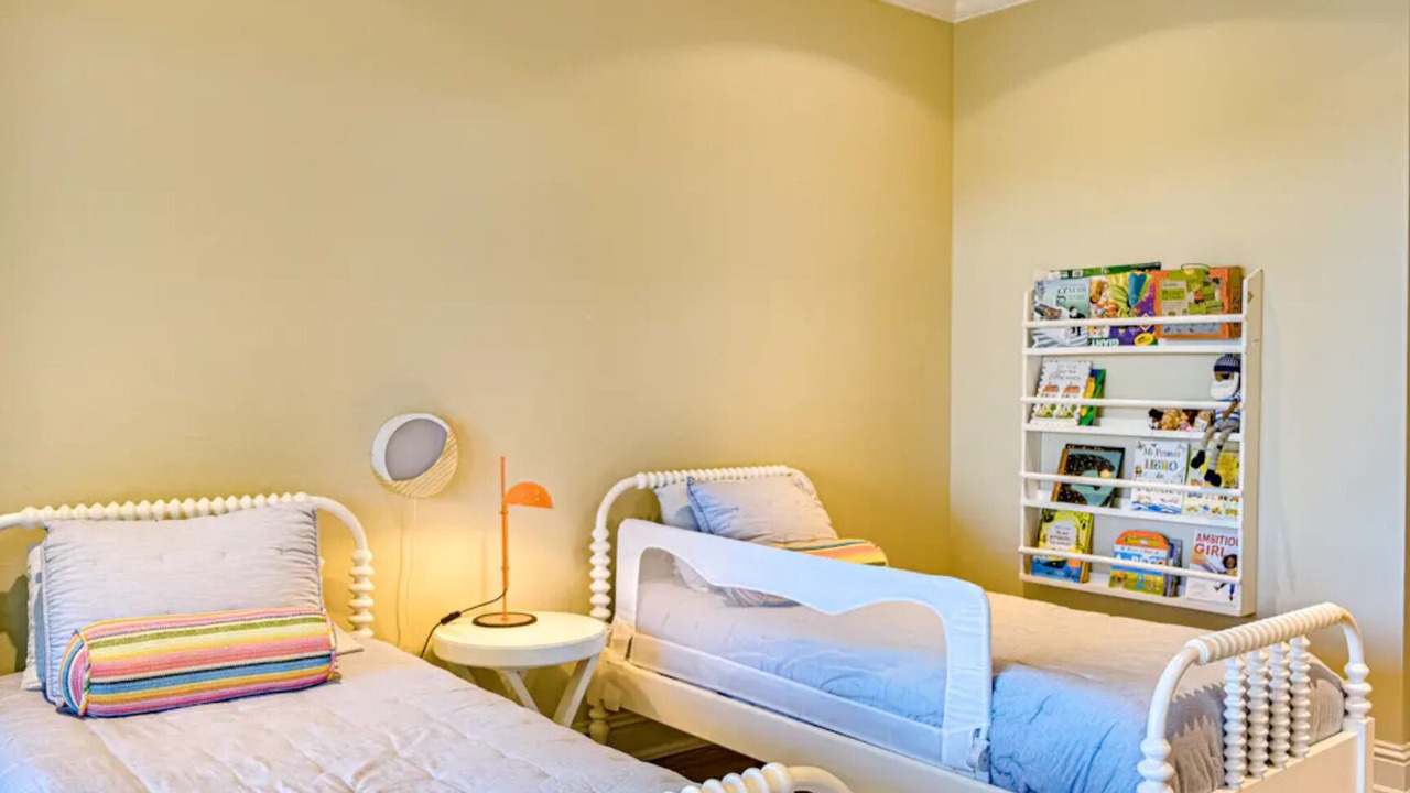 Photo of Bedroom in Murex Lakes