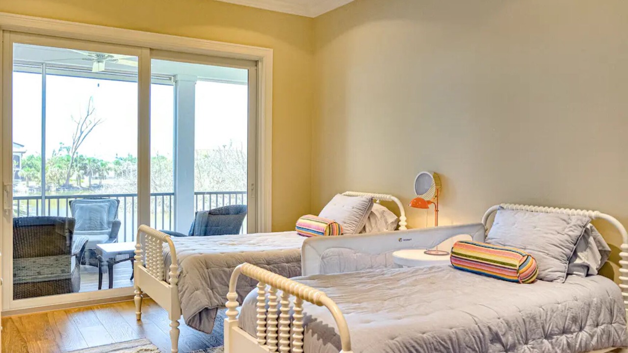 Photo of Bedroom in Murex Lakes